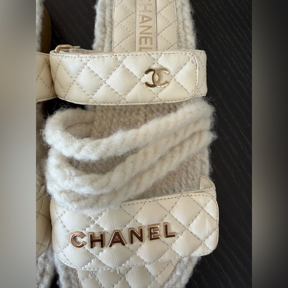 Chanel leather and rope sandals - Picture 3 of 10